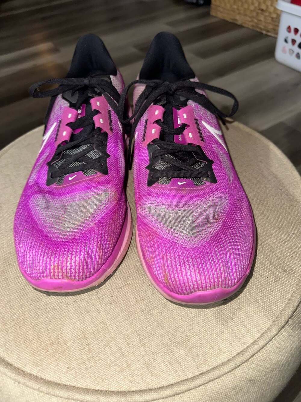 Nike Vomero 17 Running Shoes Hyper Violet Black